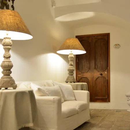 Palazzo Mosco - Dimora Storica מלון