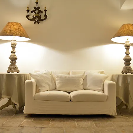 מלון Palazzo Mosco - Dimora Storica 4*