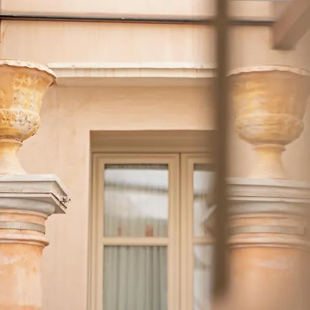 Palazzo Mosco - Dimora Storica 4* גאליפולי