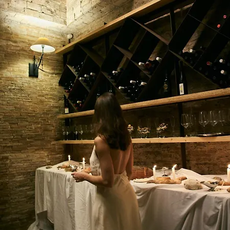 מלון Palazzo Mosco - Dimora Storica 4*