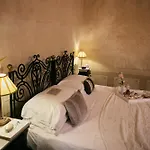Palazzo Mosco - Dimora Storica 4*